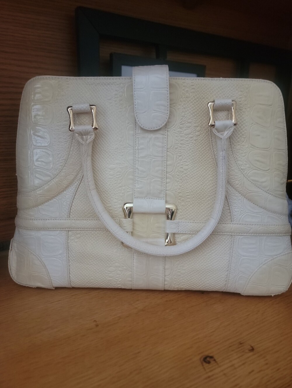 THE FIND Croc Embossed Yellow Satchel